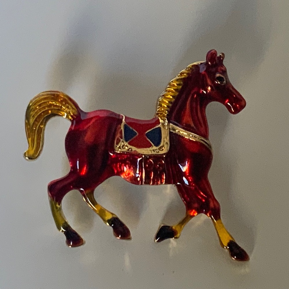 Vintage Red Enamel Horse Brooch Gold Tone Equestrian Stallion Pin Accessory